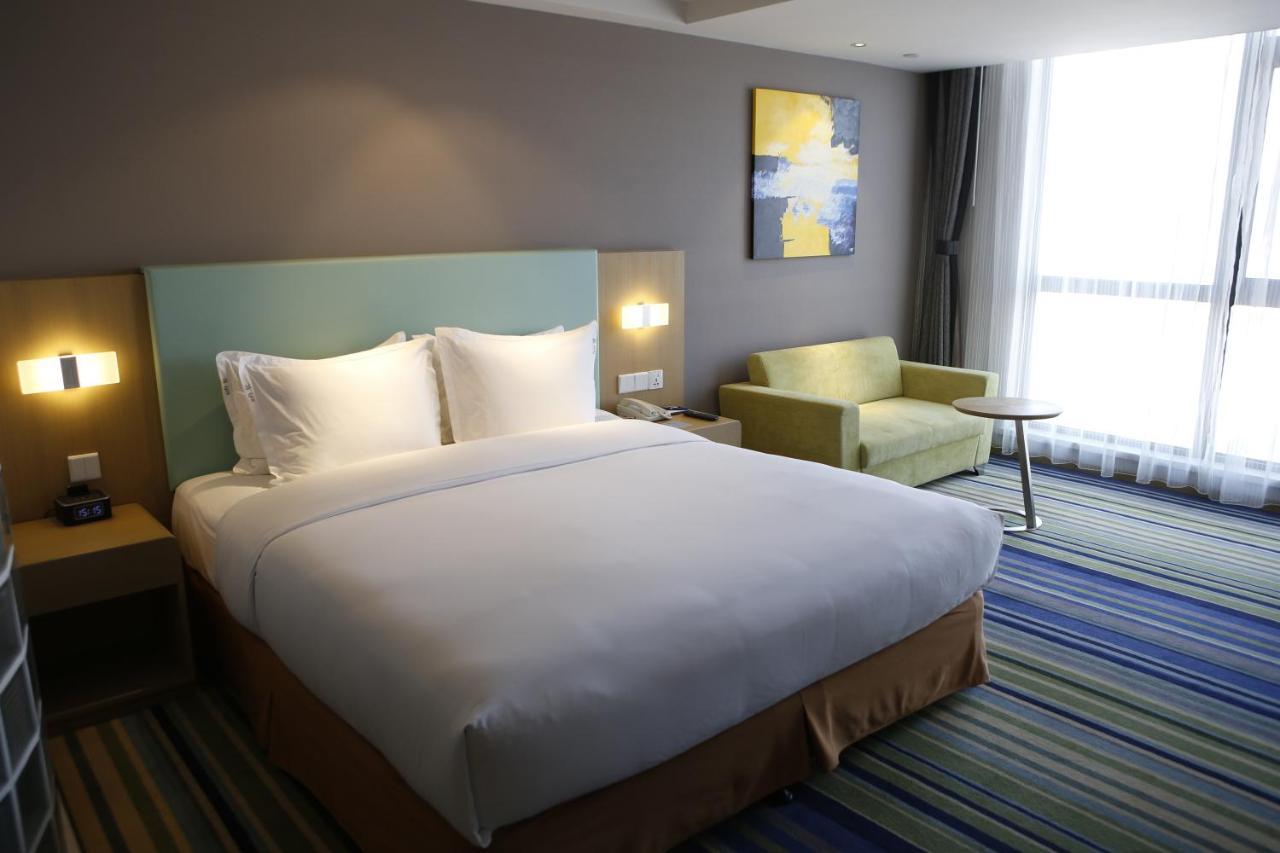 Holiday Inn Express Yingkou Onelong Plaza By Ihg Gaizhou 외부 사진