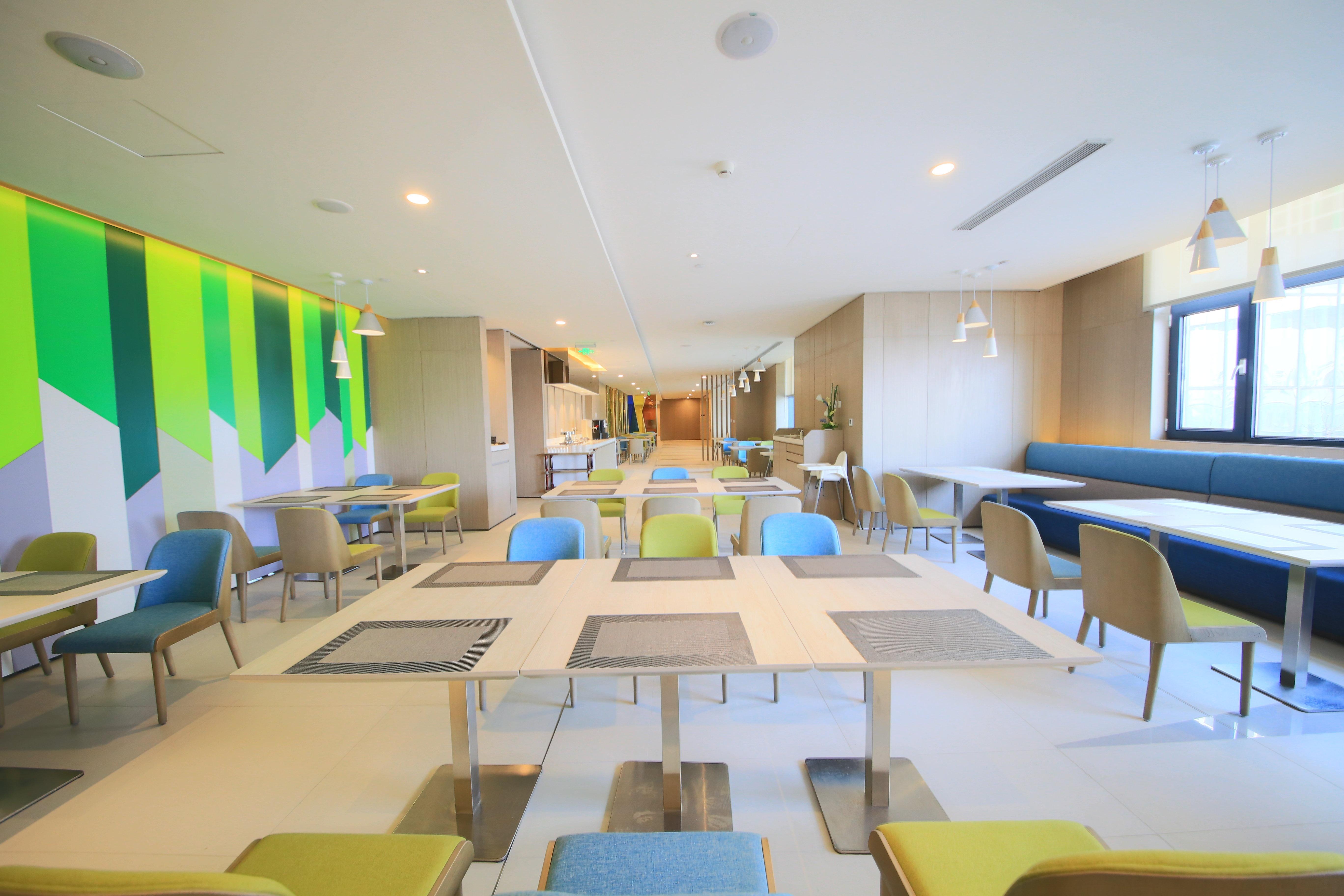 Holiday Inn Express Yingkou Onelong Plaza By Ihg Gaizhou 외부 사진