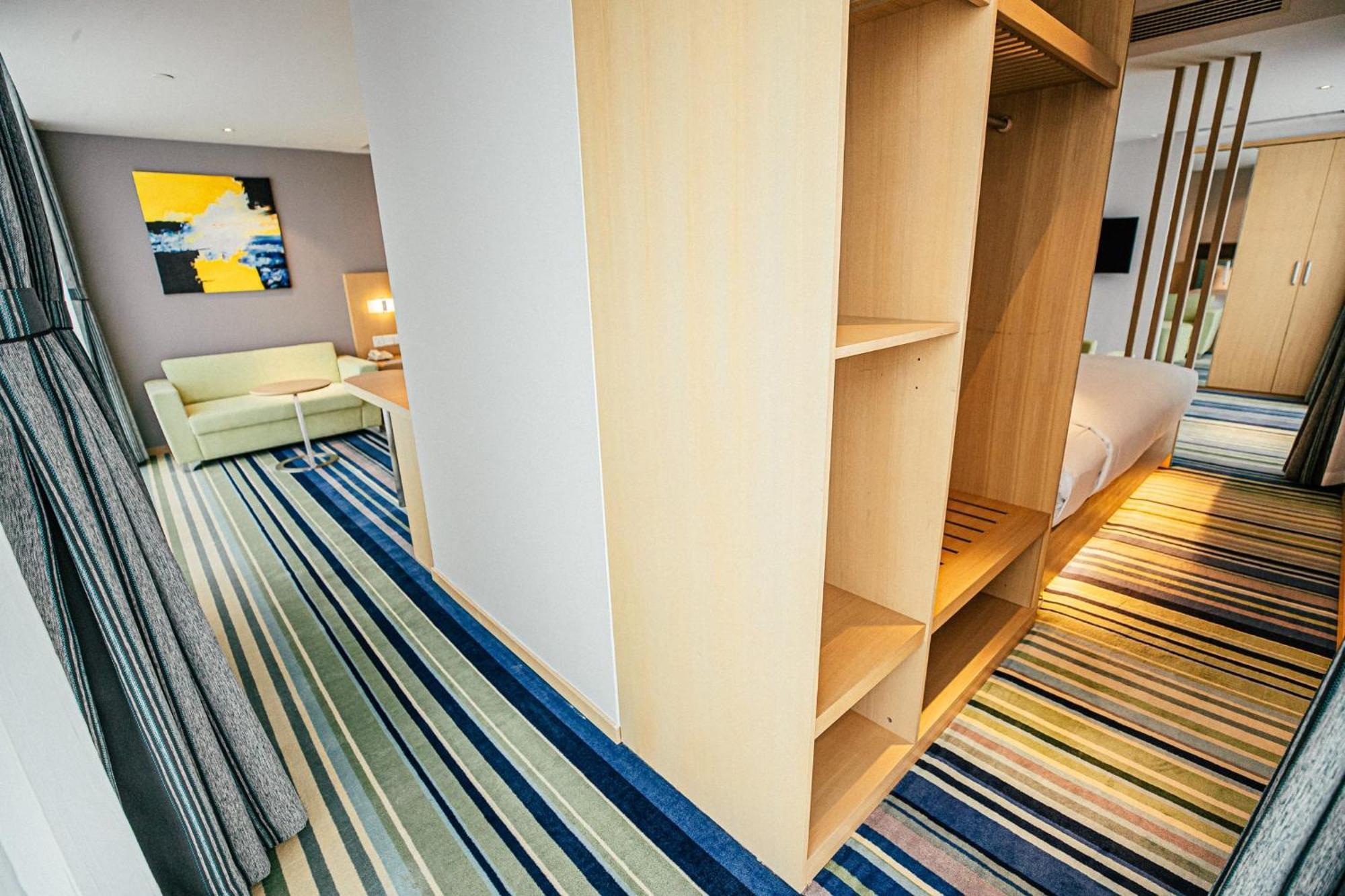 Holiday Inn Express Yingkou Onelong Plaza By Ihg Gaizhou 외부 사진